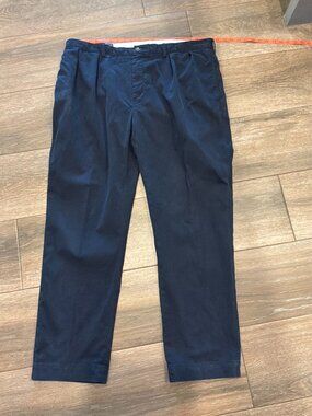 Polo Ralph Lauren Men's Ethan Pants Navy pleated 100% cotton. size 40/32